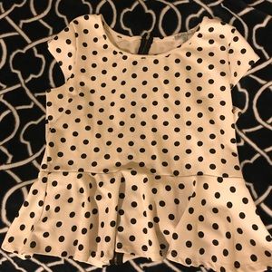Capsleeve polka dot peplum